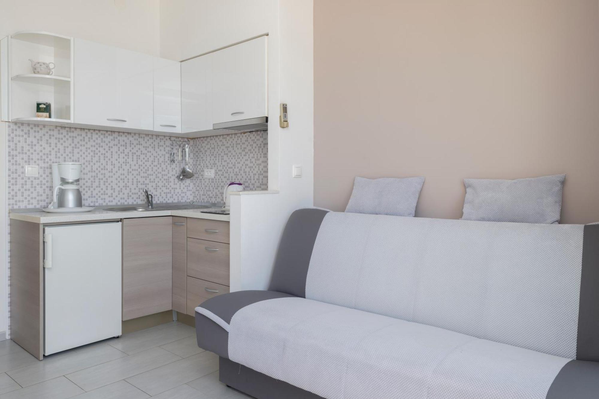 Apartmans Lale Brela Eksteriør bilde