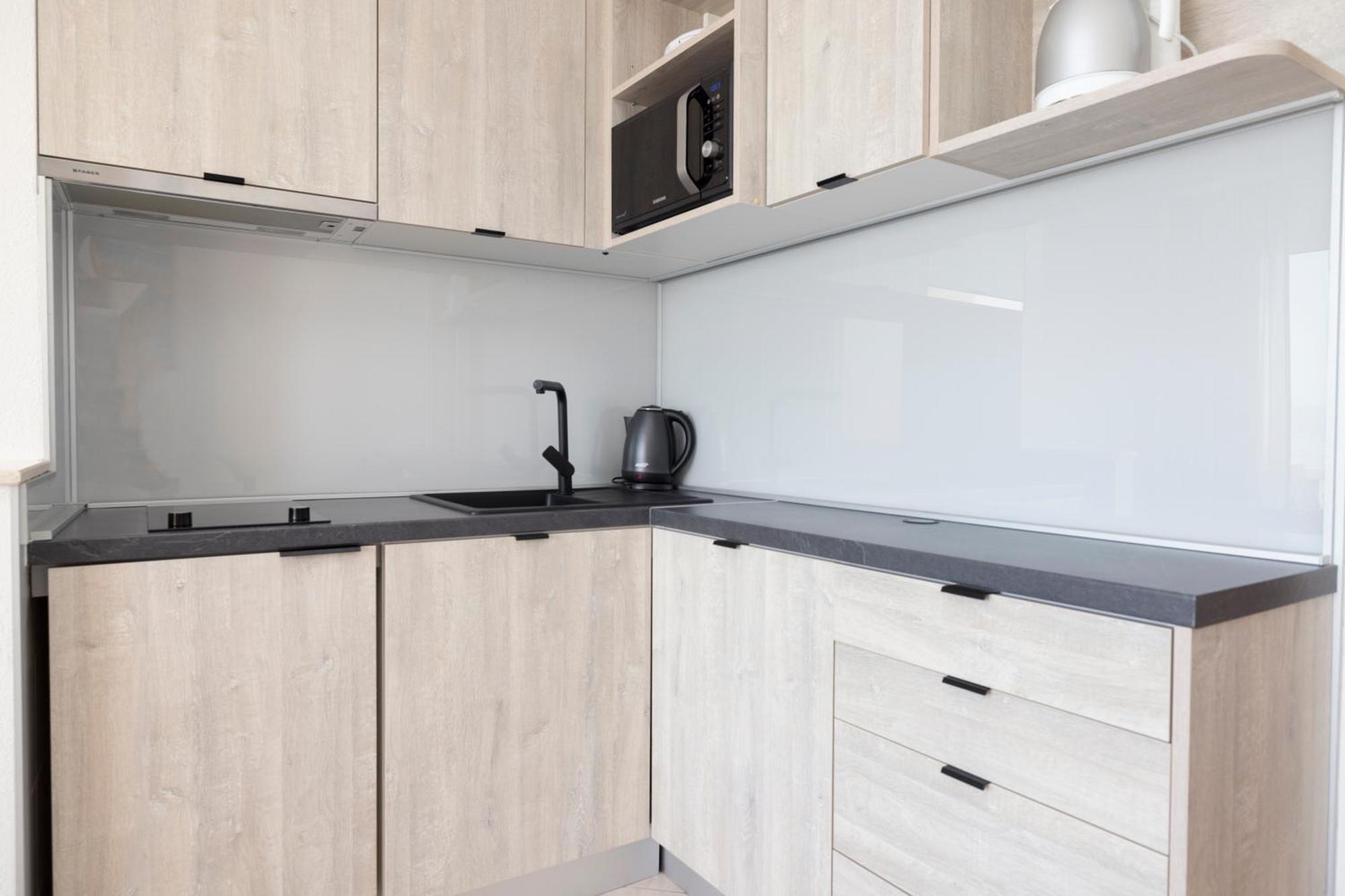 Apartmans Lale Brela Eksteriør bilde